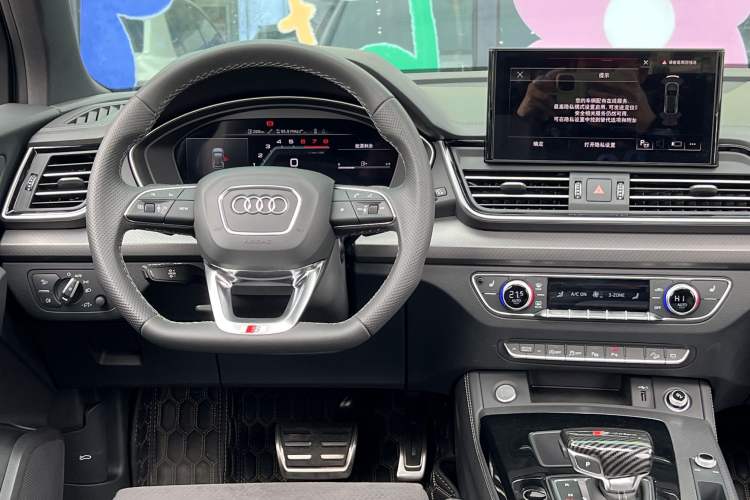 Used Audi Q5L Sportback 2024 40 TFSI Luxury Edition Interior 2