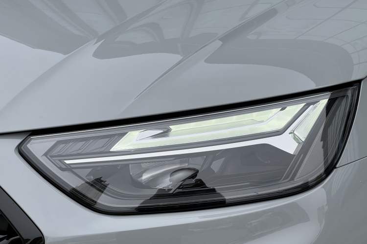 Used Audi Q5L Sportback 2024 40 TFSI Luxury Edition Left Front Headlight