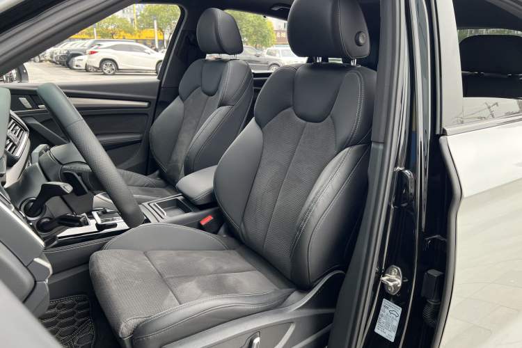 Used Audi Q5L Sportback 2024 40 TFSI Luxury Edition Left Front Seat