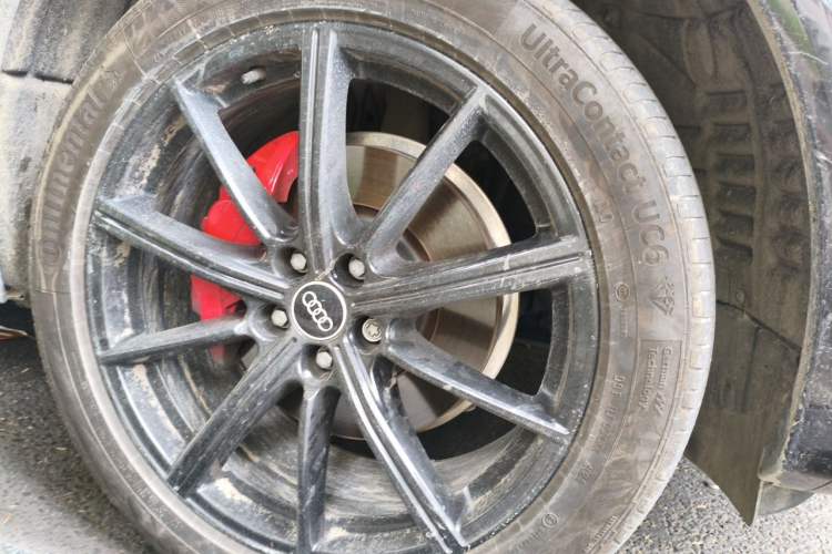 Used Audi Q5L Sportback 2024 40 TFSI Luxury Edition Right Front Wheel Hub