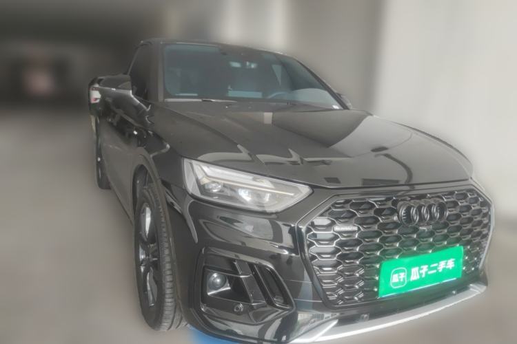 Used Audi Q5L Sportback 2025 quattro 45th Anniversary Edition 40 TFSI Luxury Model Front Right 45 Deg