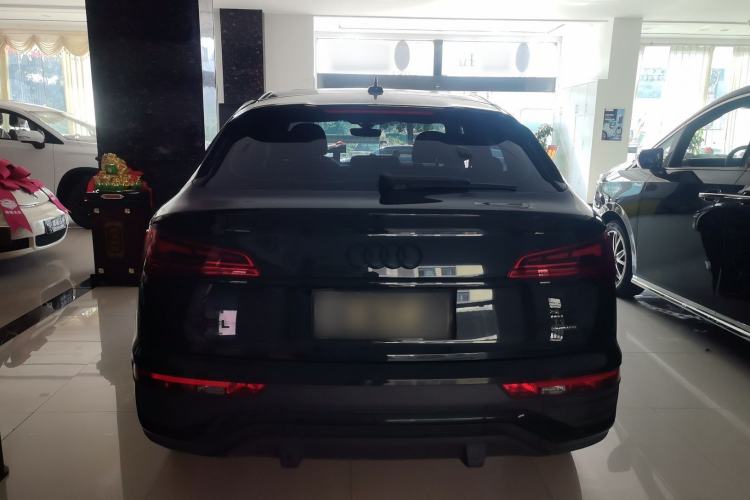 Used Audi Q5L Sportback 2025 quattro 45th Anniversary Edition 40 TFSI Luxury Model Rear