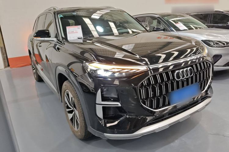 Used Audi Q6 2023 40 TFSI quattro Guanyun Edition Light Yulin Package Front Right 45 Deg