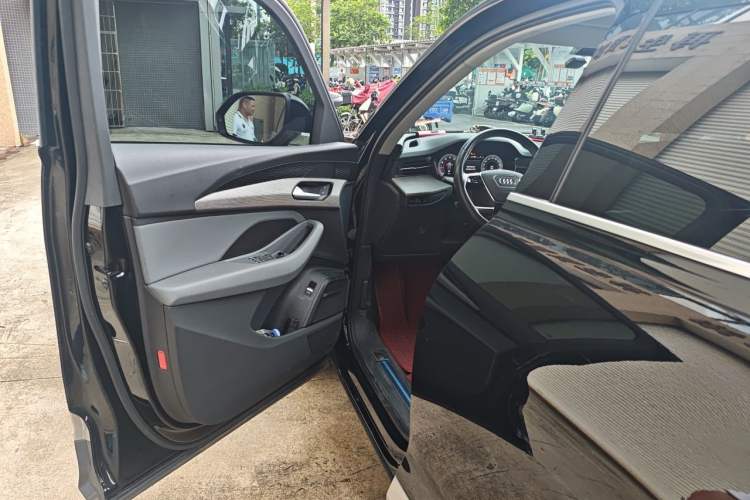 Used Audi Q6 2023 45 TFSI quattro Qiyun Edition Yulin Package Driver Seat