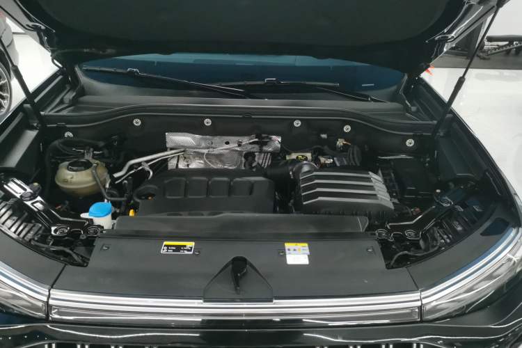 Used Audi Q6 2023 40 TFSI quattro Guanyun Edition Light Yulin Package Engine Bay