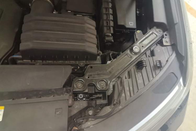Used Audi Q6 2023 40 TFSI quattro Guanyun Edition Light Yulin Package Engine Bay Left
