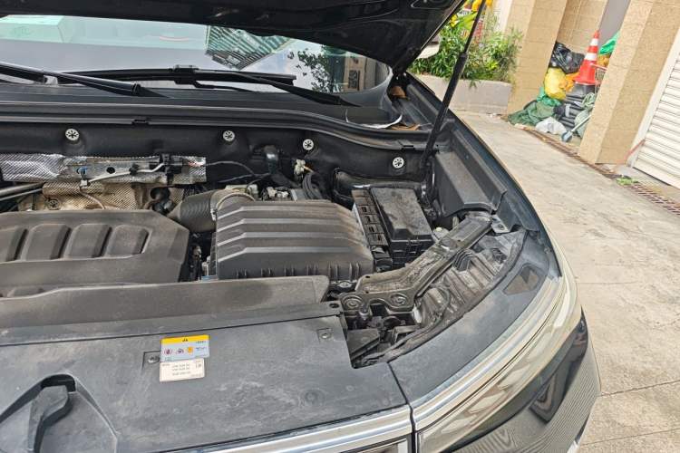 Used Audi Q6 2023 45 TFSI quattro Qiyun Edition Yulin Package Engine Bay Left
