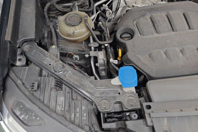 Used Audi Q6 2023 45 TFSI quattro Black Warrior Edition Engine Bay Right