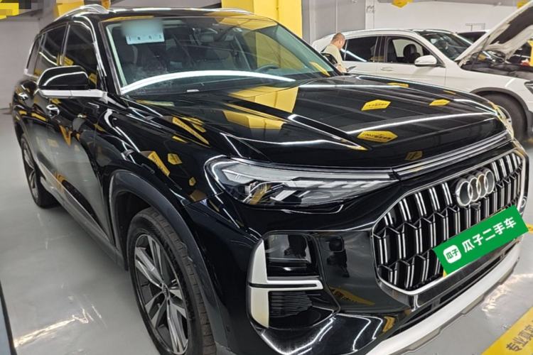 Used Audi Q6 2023 45 TFSI quattro Qiyun Edition Light Yulin Package Front Right 45 Deg