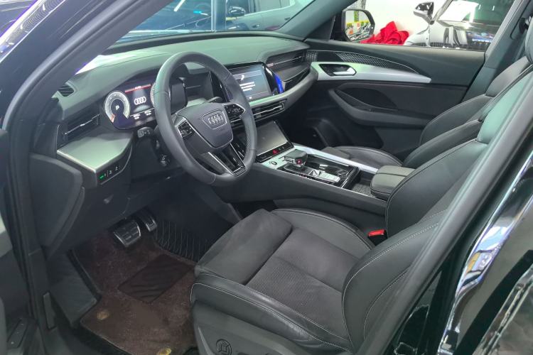 Used Audi Q6 2023 45 TFSI quattro Qiyun Edition Flying Rider Package Interior 1