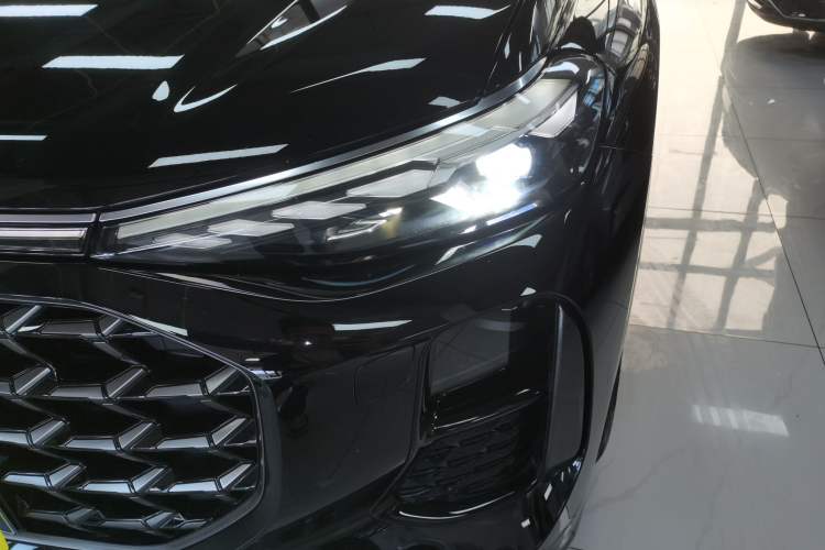 Used Audi Q6 2023 50 TFSI quattro Xingyun Edition Flying Rider Package Left Front Headlight