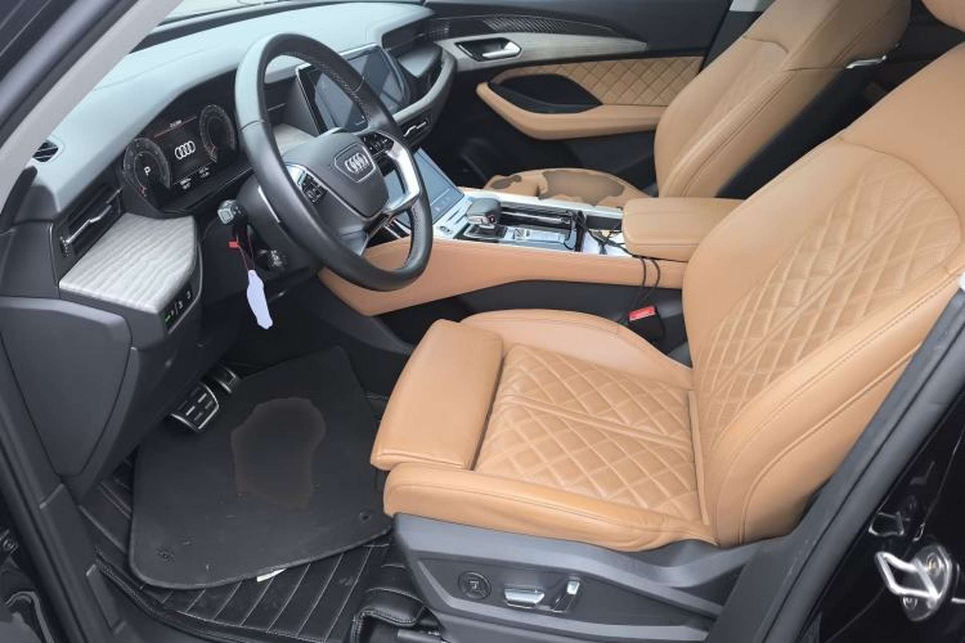 Used Audi Q6 2023 50 TFSI quattro Xingyun Edition Yulin Package Left Front Seat