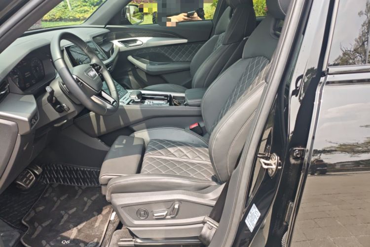 Used Audi Q6 2023 50 TFSI quattro Xingyun Edition Flying Rider Package Left Front Seat