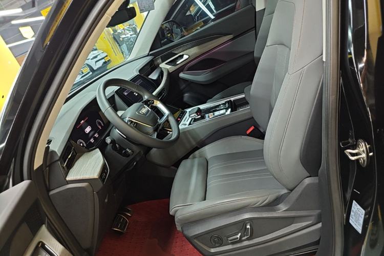 Used Audi Q6 2023 45 TFSI quattro Qiyun Edition Light Yulin Package Left Front Seat