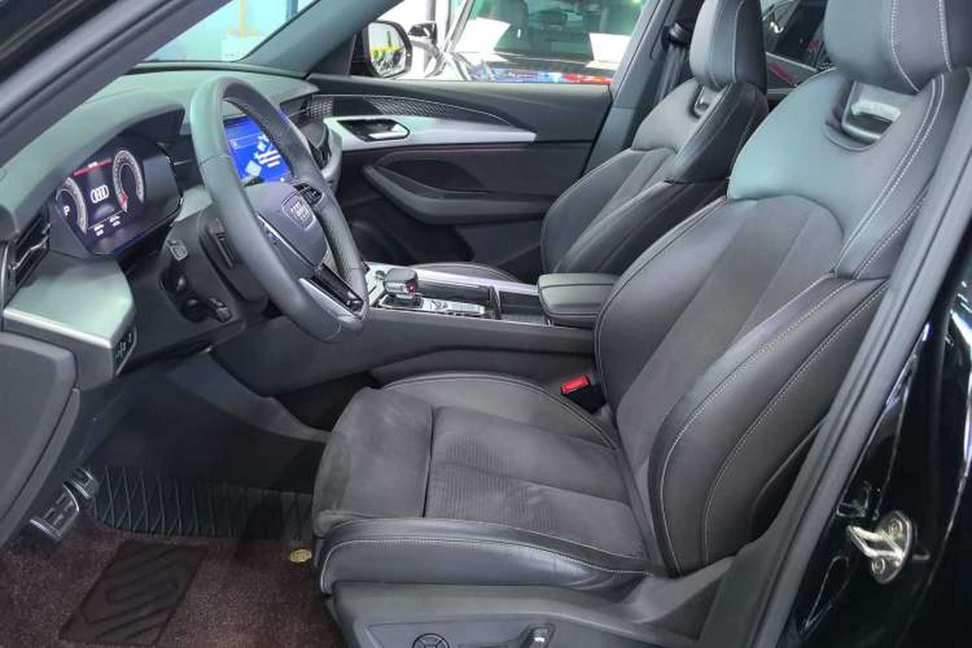 Used Audi Q6 2023 45 TFSI quattro Qiyun Edition Flying Rider Package Left Front Seat
