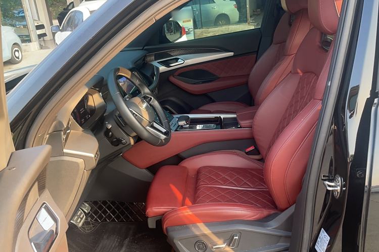 Used Audi Q6 2023 50 TFSI quattro Xingyun Edition Flying Rider Package Left Front Seat