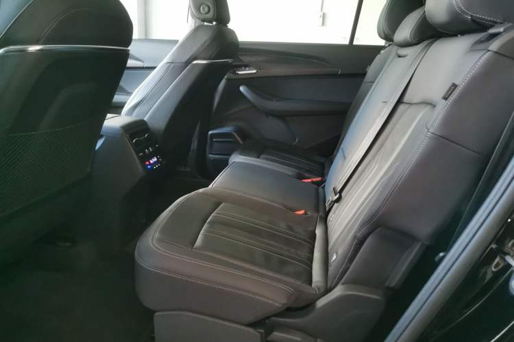 Used Audi Q6 2023 40 TFSI quattro Guanyun Edition Light Yulin Package Left Rear Seat