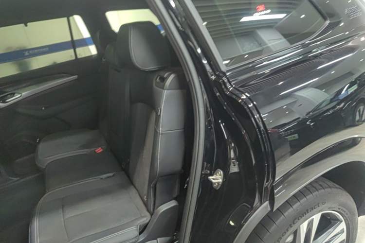 Used Audi Q6 2023 45 TFSI quattro Qiyun Edition Flying Rider Package Left Rear Seat