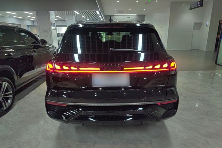Used Audi Q6 2023 45 TFSI quattro Qiyun Edition Flying Rider Package Rear