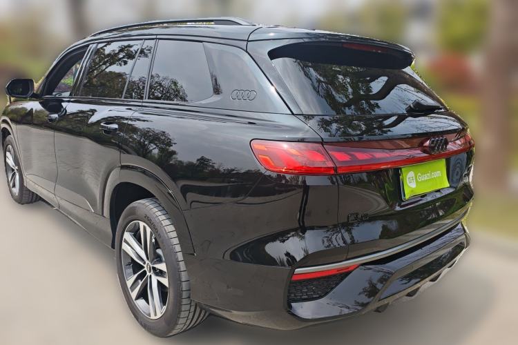 Used Audi Q6 2023 50 TFSI quattro Xingyun Edition Flying Rider Package Rear Left 45 Deg