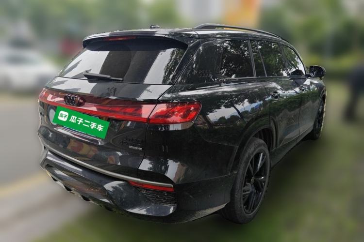 Used Audi Q6 2023 45 TFSI quattro Black Warrior Edition Rear Right 45 Deg