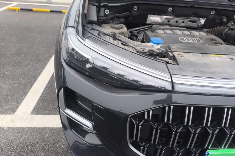 Used Audi Q6 2023 50 TFSI quattro Xingyun Edition Yulin Package Right Front Headlight