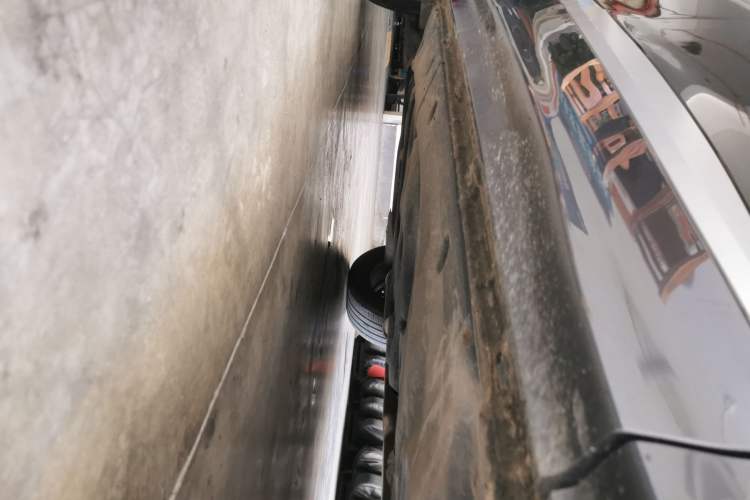 Used Audi Q6 2023 40 TFSI quattro Guanyun Edition Light Yulin Package Right Side Sill