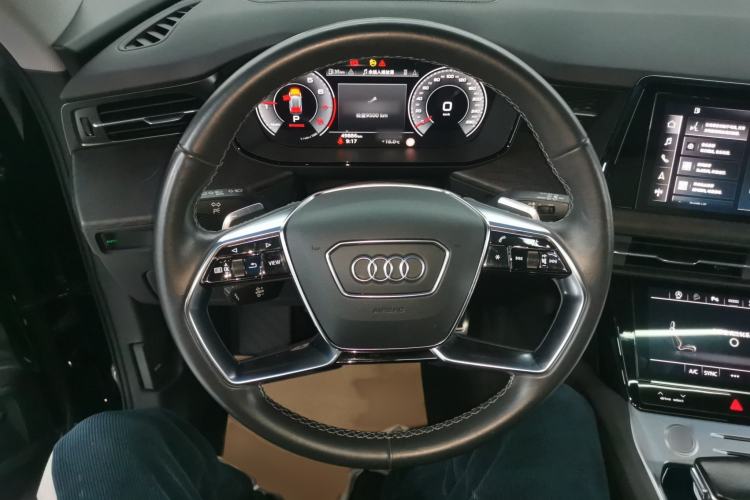 Used Audi Q6 2023 40 TFSI quattro Guanyun Edition Light Yulin Package Steering Wheel