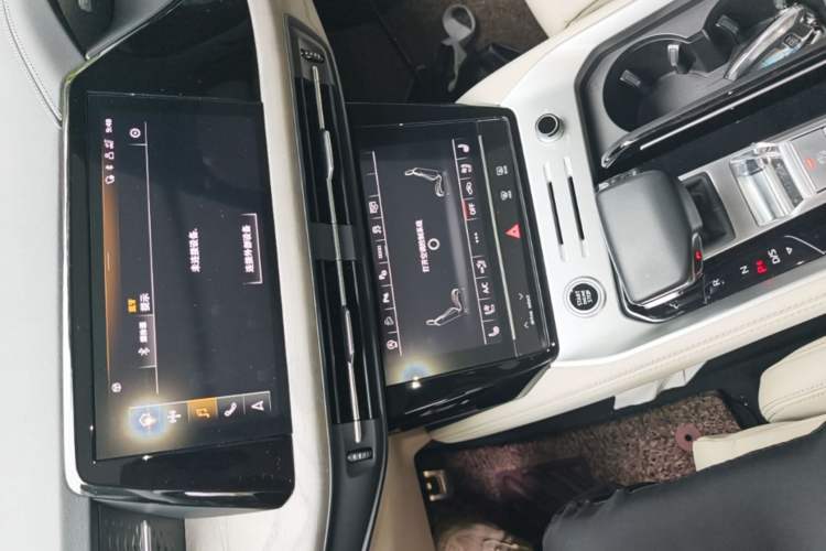 Used Audi Q6 2023 45 TFSI quattro Qiyun Edition Light Yulin Package Audio And AC Panel