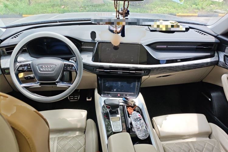 Used Audi Q6 2023 45 TFSI quattro Qiyun Edition Light Yulin Package Center Console