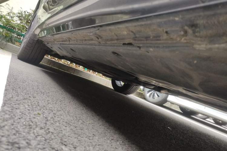 Used Audi Q6 2023 45 TFSI quattro Qiyun Edition Light Yulin Package Chassis Front Right