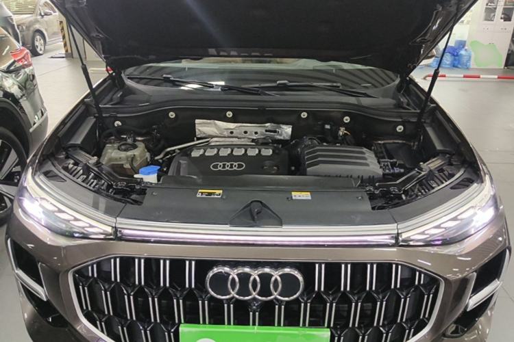 Used Audi Q6 2023 50 TFSI quattro Shadow Warrior Edition Engine Bay