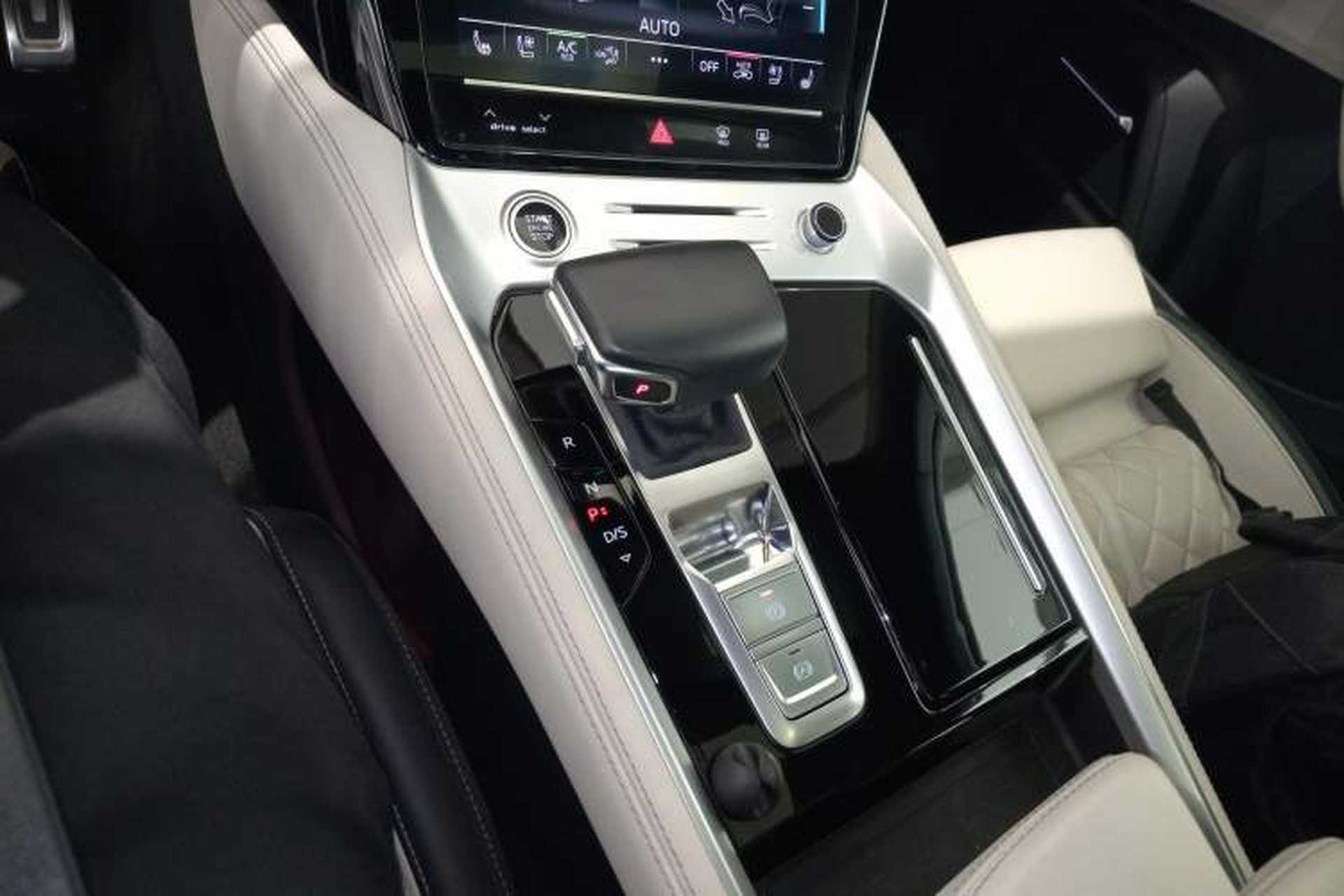 Used Audi Q6 2023 50 TFSI quattro Lingyun Edition edition one Gear Lever