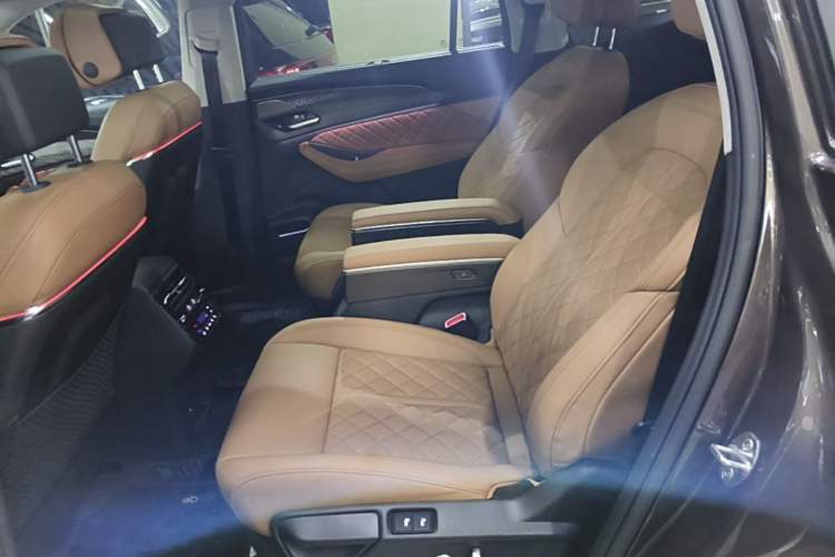 Used Audi Q6 2023 50 TFSI quattro Shadow Warrior Edition Left Rear Seat