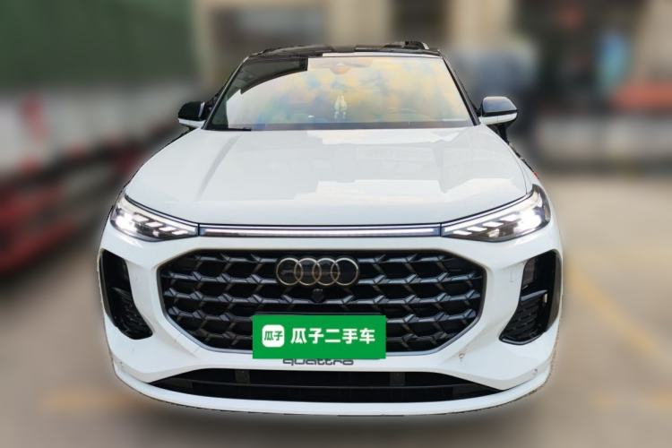 Used Audi Q6 2023 40 TFSI quattro Guanyun Edition Light Riding Package Front