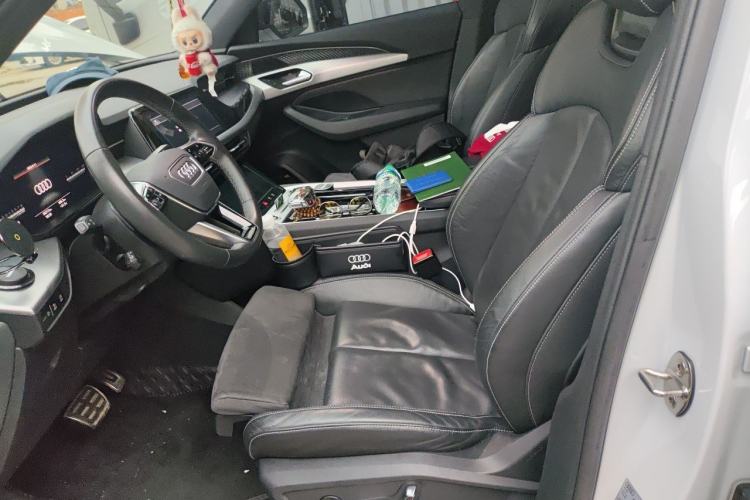 Used Audi Q6 2023 40 TFSI quattro Guanyun Edition Light Riding Package Left Front Seat
