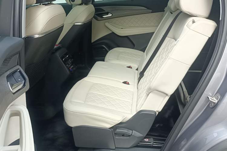 Used Audi Q6 2023 45 TFSI quattro Qiyun Edition Yulin Package Left Rear Seat