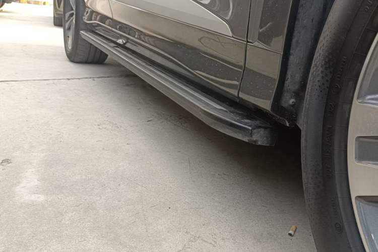 Used Audi Q6 2023 45 TFSI quattro Qiyun Edition Yulin Package Right Side Sill