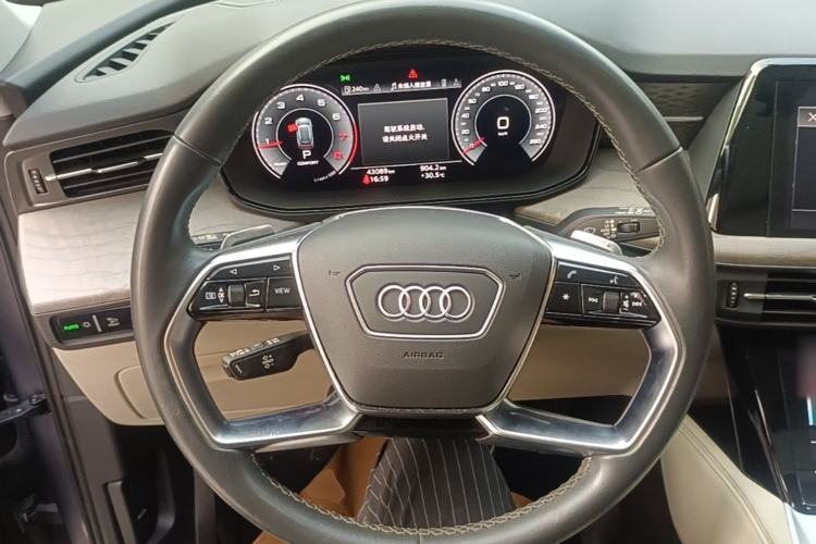 Used Audi Q6 2023 45 TFSI quattro Qiyun Edition Yulin Package Steering Wheel