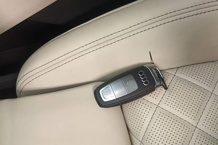 Used Audi Q6 2023 45 TFSI quattro Qiyun Edition Yulin Package Vehicle Key