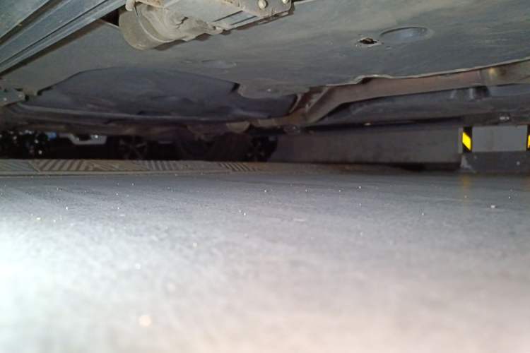 Used Audi Q6 2023 45 TFSI quattro Qiyun Light Riding Package Chassis Front Right