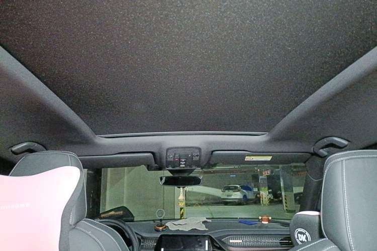 Used Audi Q6 2023 45 TFSI quattro Qiyun Light Riding Package Headliner