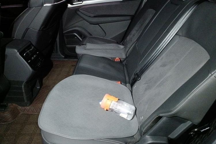 Used Audi Q6 2023 45 TFSI quattro Qiyun Light Riding Package Left Rear Seat