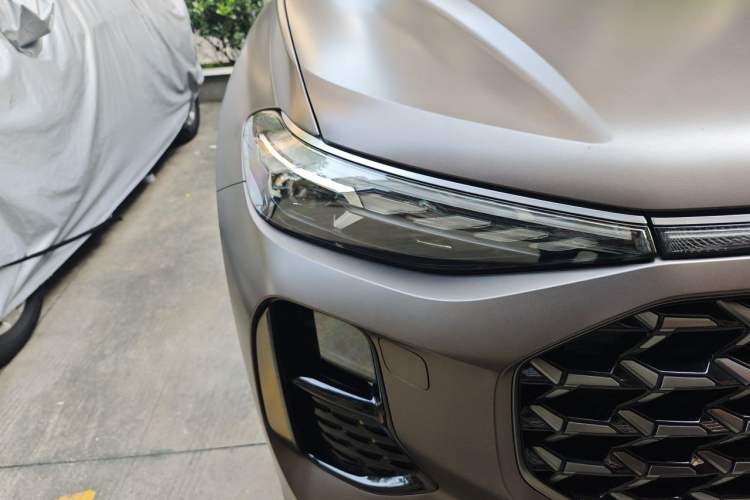 Used Audi Q6 2023 50 TFSI quattro Lingyun Edition edition one Right Front Headlight