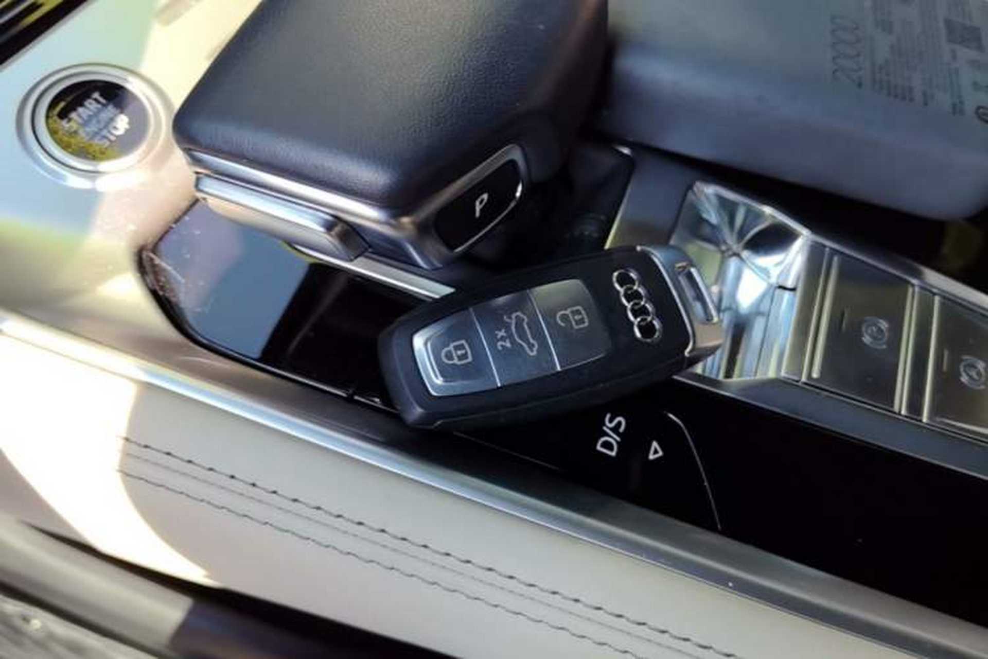 Used Audi Q6 2023 50 TFSI quattro Lingyun Edition edition one Vehicle Key