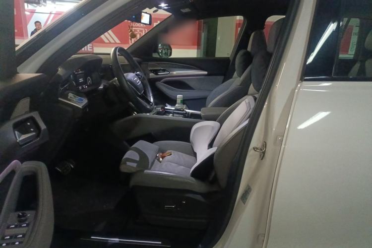 Used Audi Q6 2023 45 TFSI quattro Qiyun Edition Flying Rider Package Left Front Seat