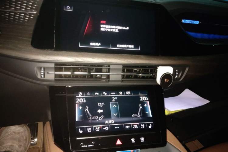 Used Audi Q6 2024 45 TFSI quattro Qiyun Edition Yulin Package 6 seats Audio And AC Panel