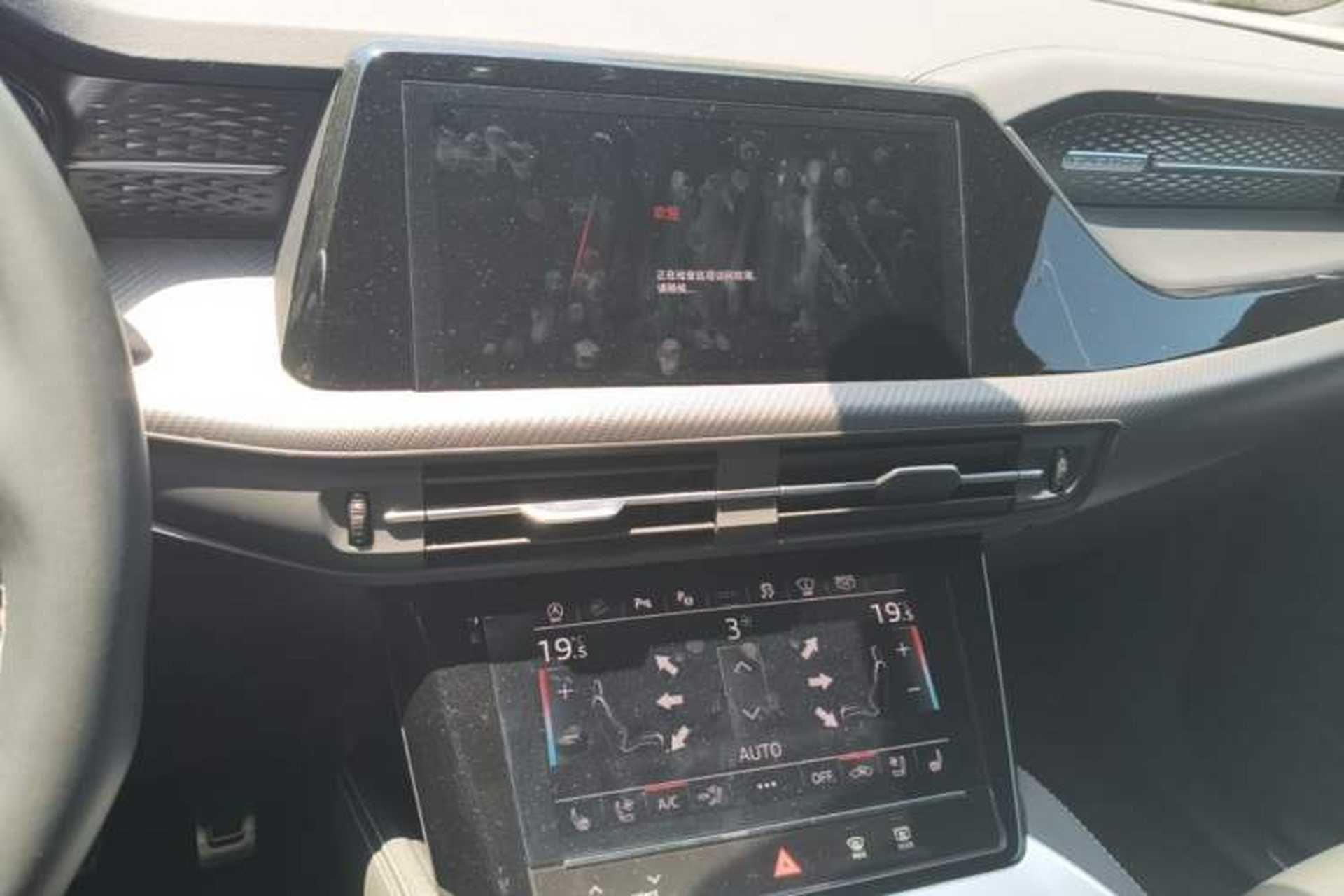 Used Audi Q6 2024 45 TFSI quattro Black Warrior Edition 6 Seats Audio And AC Panel
