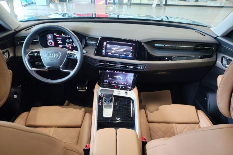 Used Audi Q6 2024 45 TFSI quattro Qiyun Edition Yulin Package 6 seats Center Console