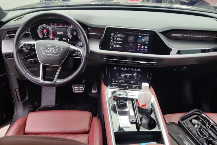 Used Audi Q6 2024 45 TFSI quattro Black Warrior Edition 6 Seats Center Console